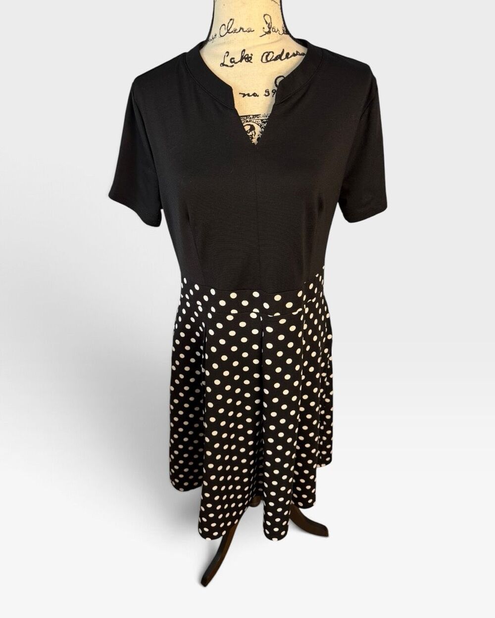 YATHON Black Polka Dot A-Line Midi Dress Short Sleeve Keyhole Neck Pockets XL